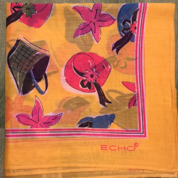 Colorful Echo brand scarf. - Picture 2 of 4